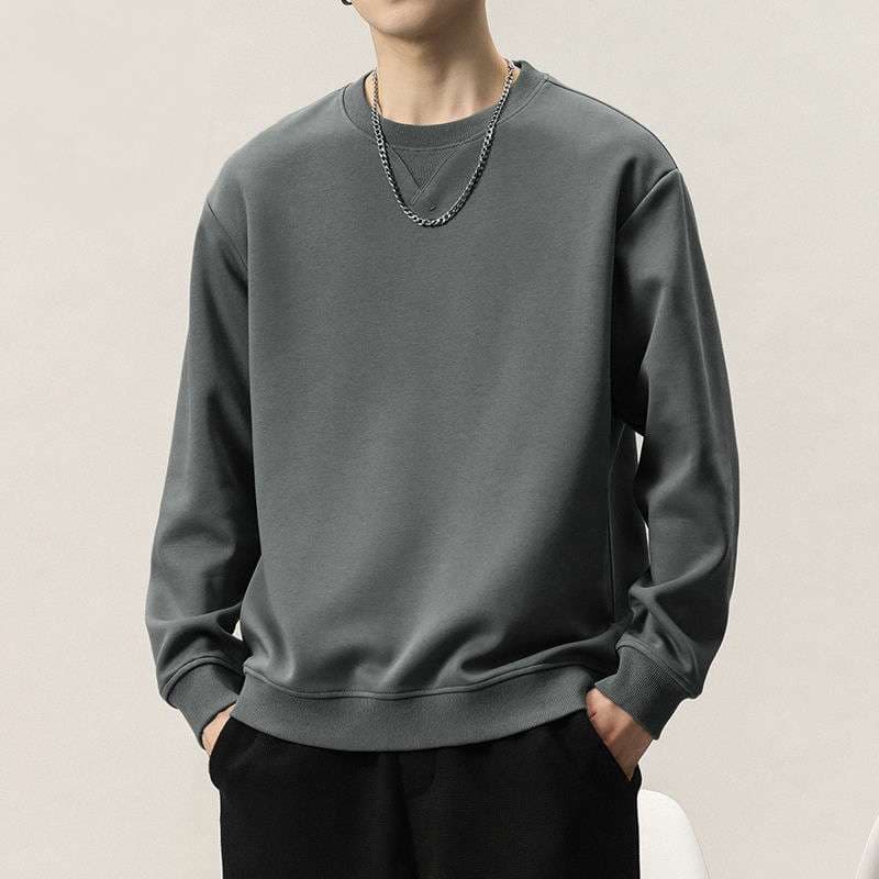 ジャストサイズよりも大きめの、体に密着しないゆるっとゆとりのあるファッションサイト ゆったりリラックス 大人のカジュアルトップス