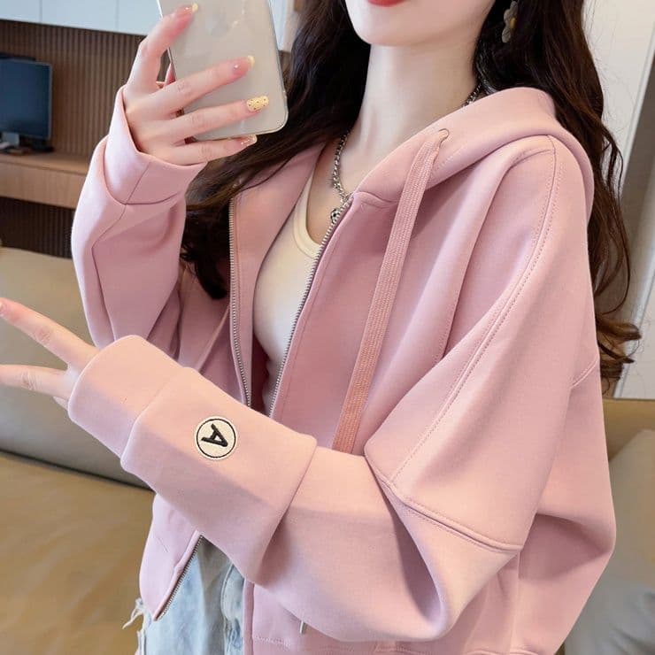大きめサイズ ゆったりシルエット前開きフード付きジップアップ上着